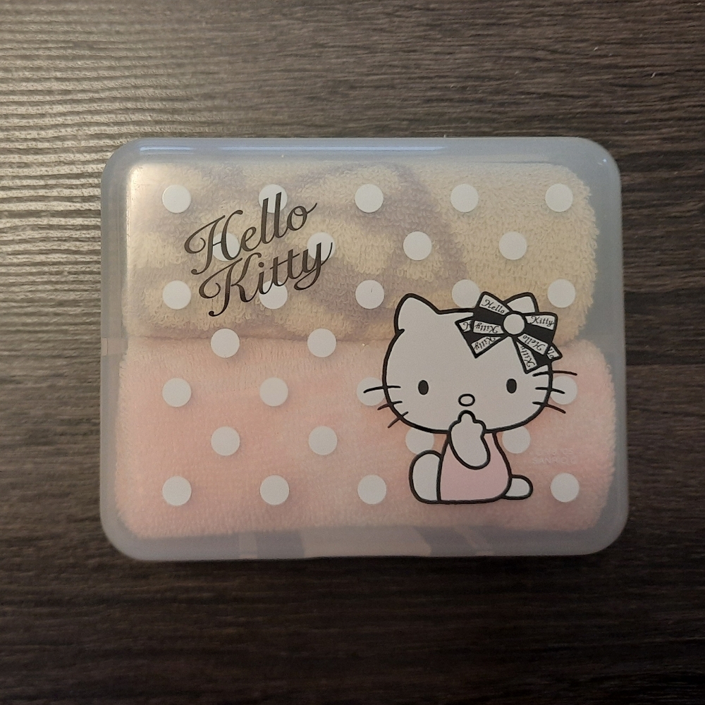 Vintage New Sanrio Hello Kitty Wash Cloth Set in Box - RARE